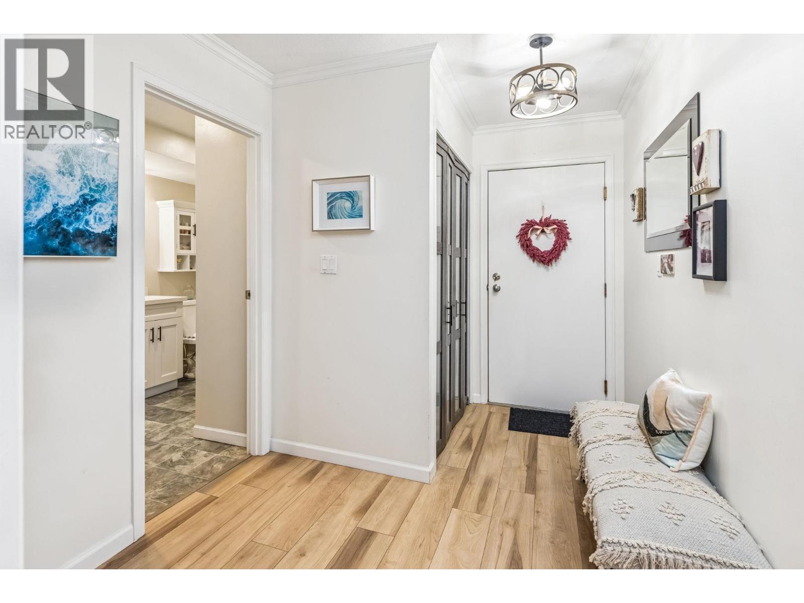 #103-1441 GARDEN Place, Delta