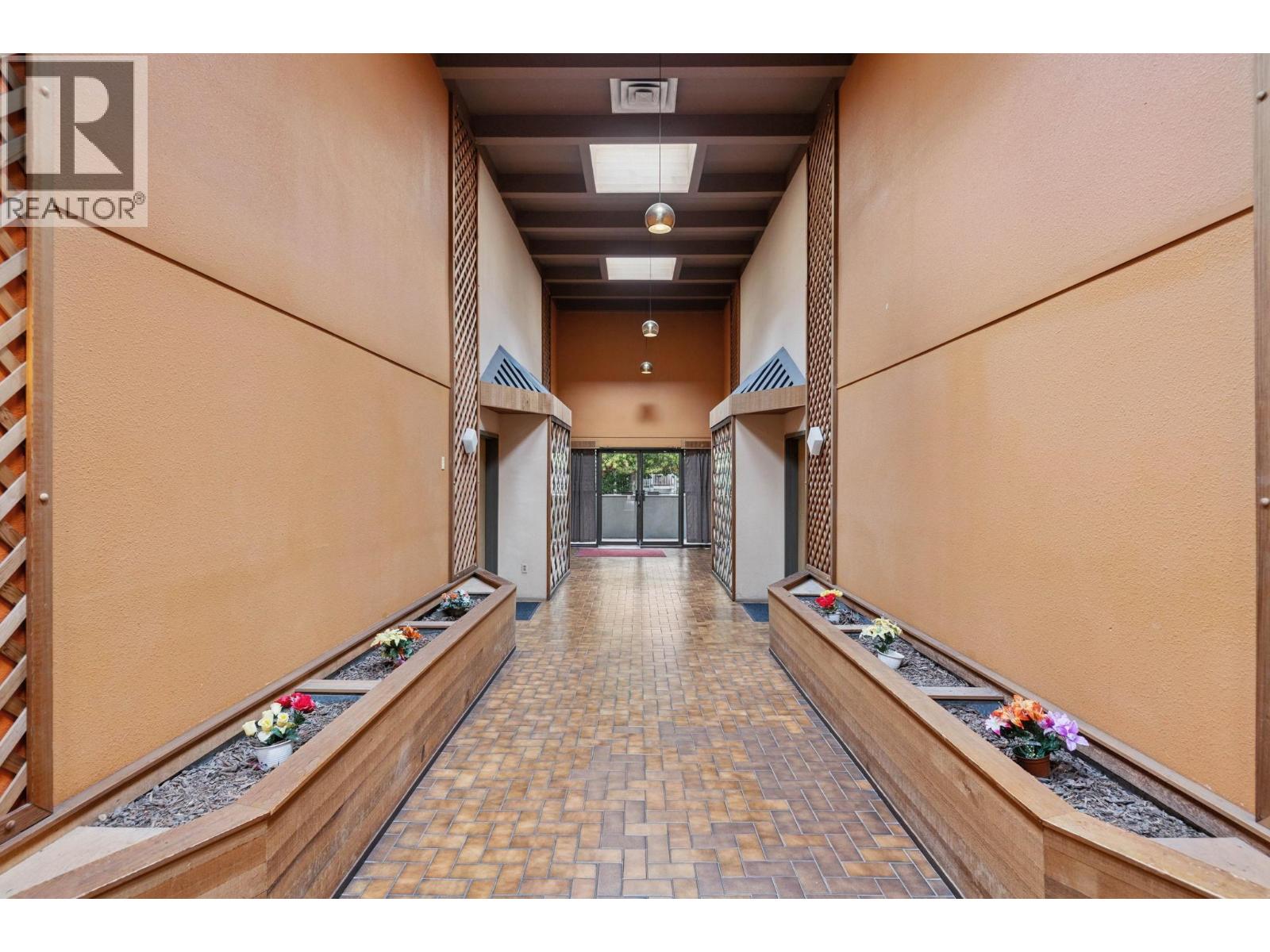 #14-8820 WESTMINSTER Highway, Richmond