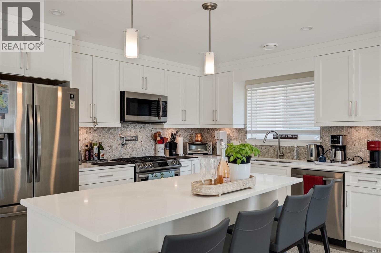  3015 Zen Lane, Colwood