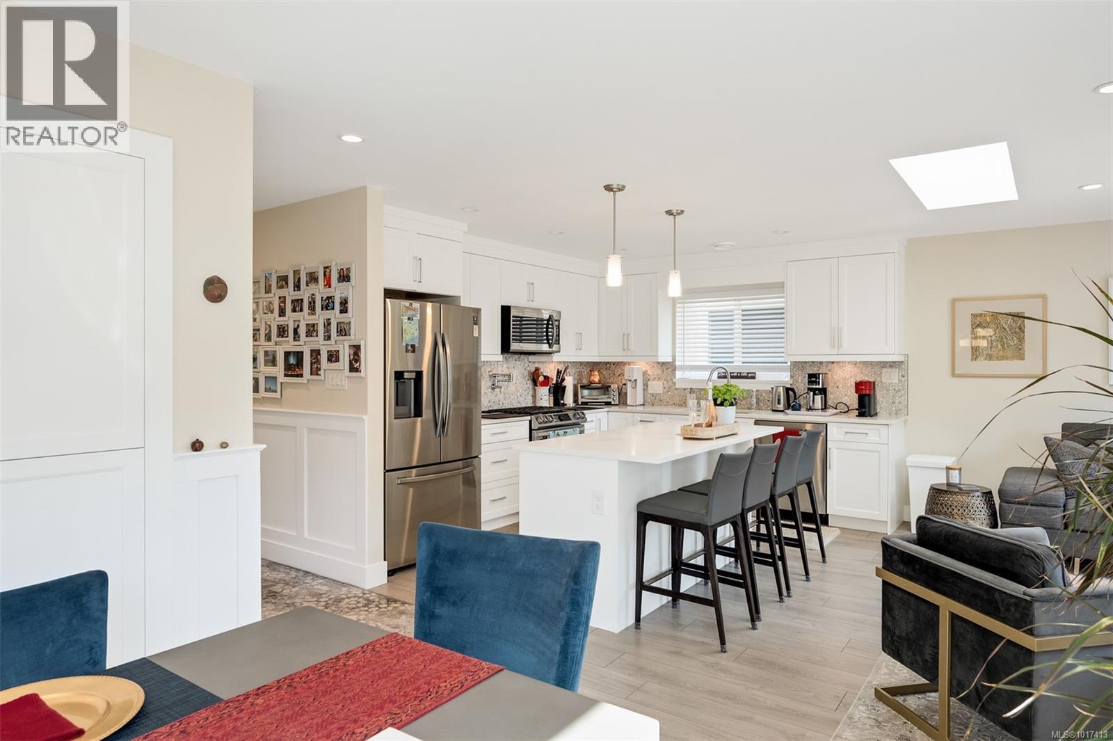  3015 Zen Lane, Colwood