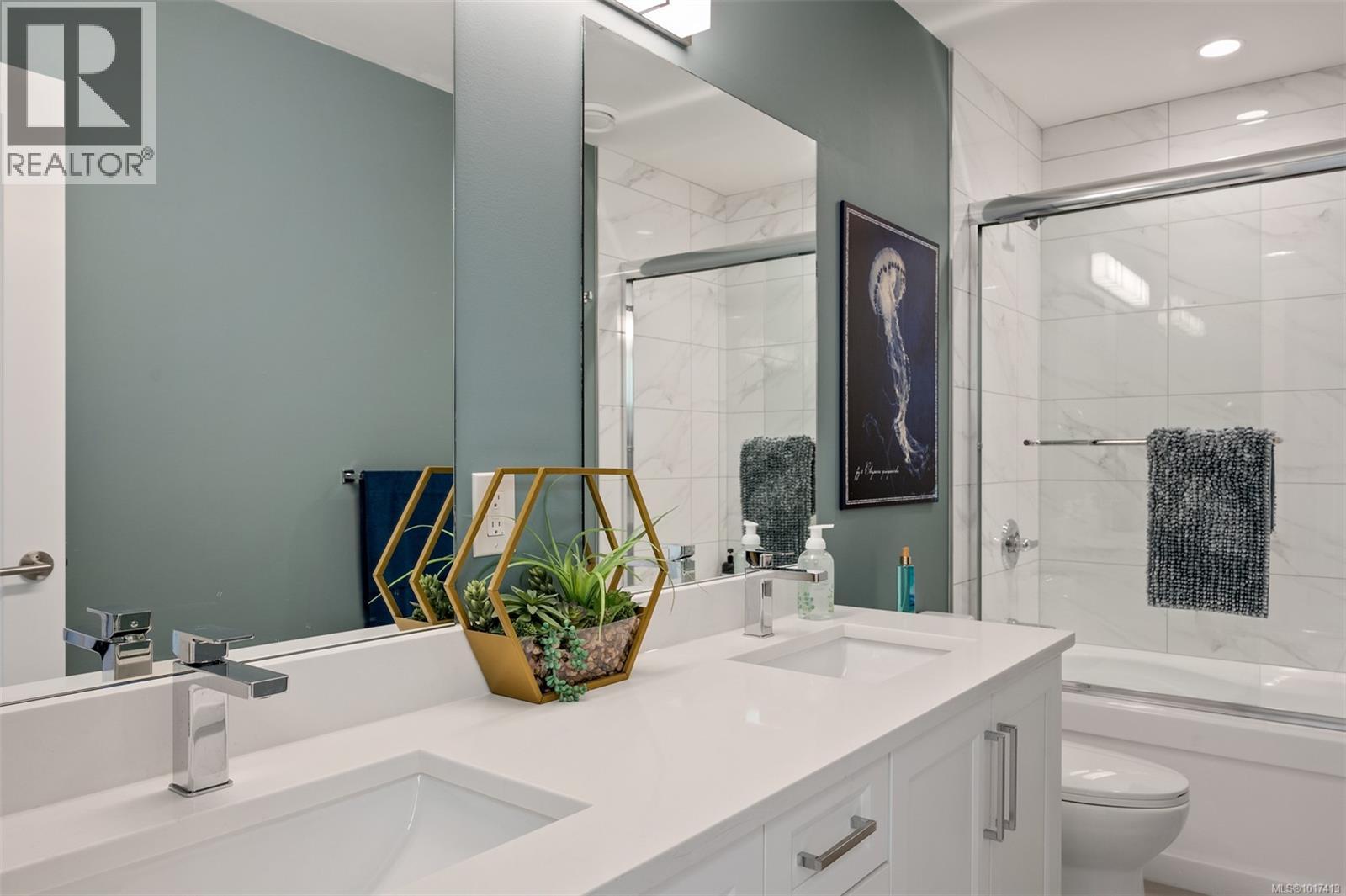  3015 Zen Lane, Colwood