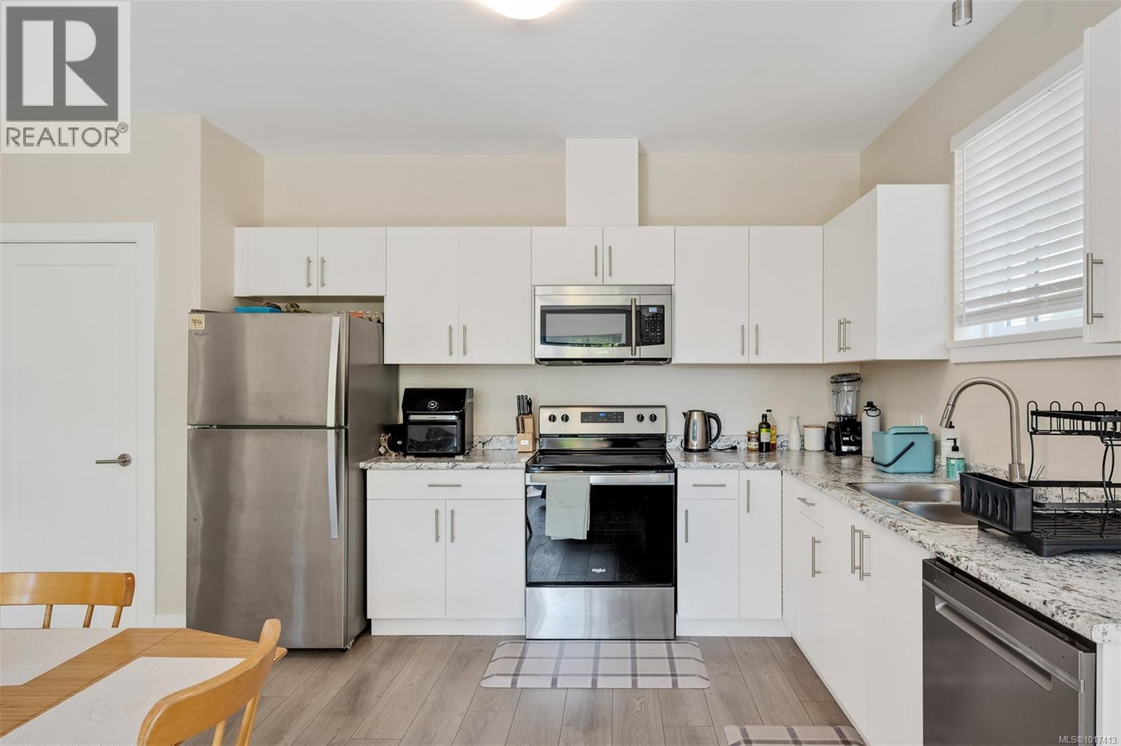  3015 Zen Lane, Colwood