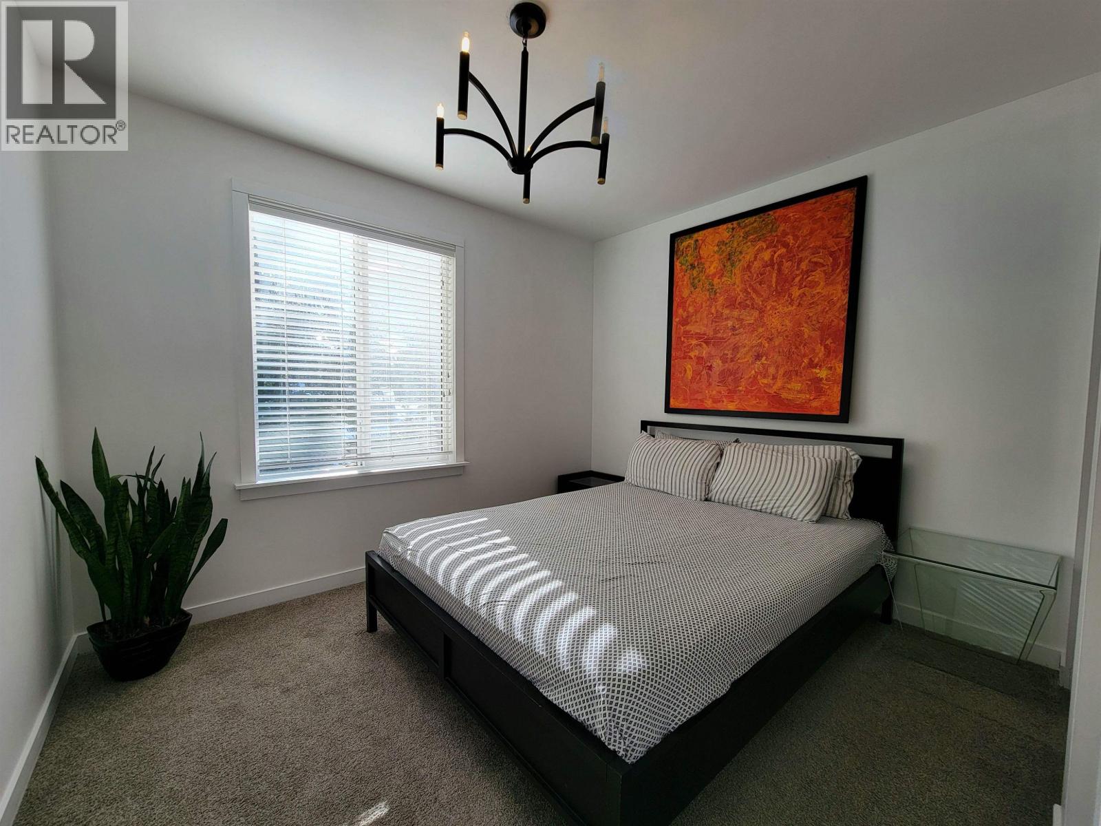 2568 THE BOULEVARD, Squamish