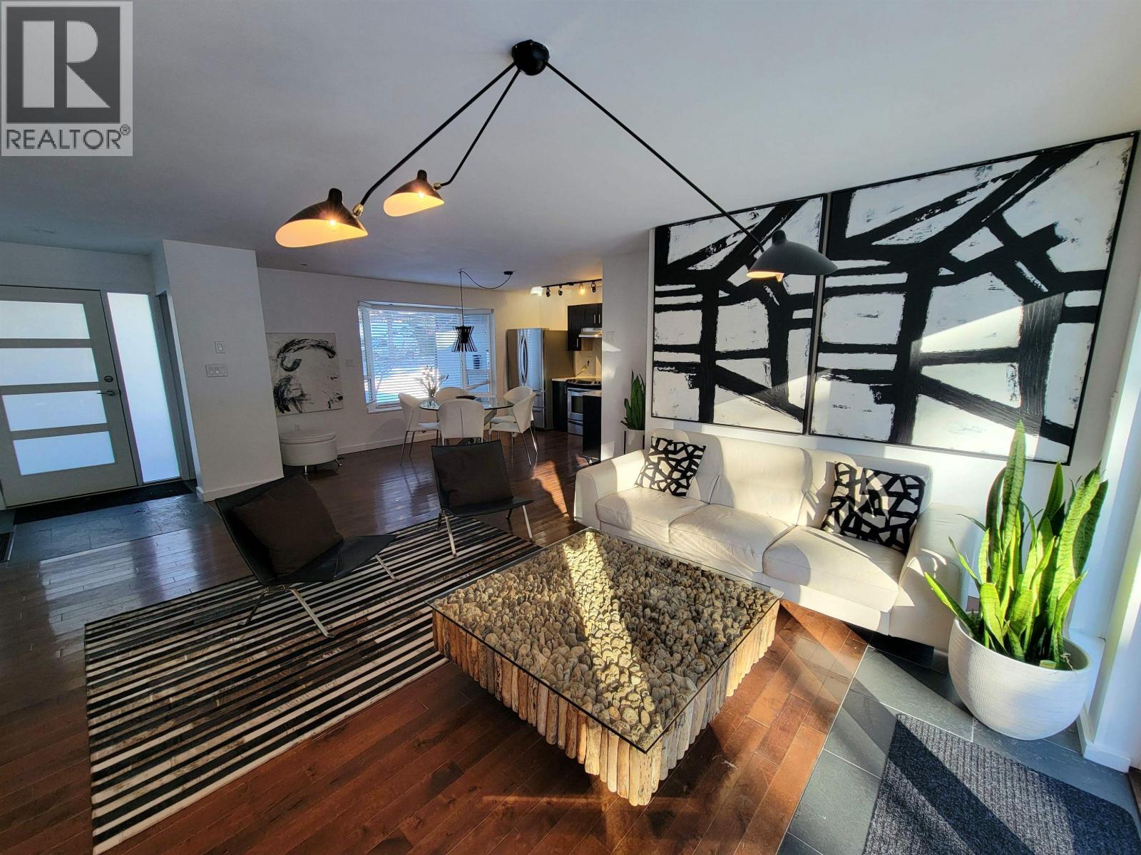 2568 THE BOULEVARD, Squamish