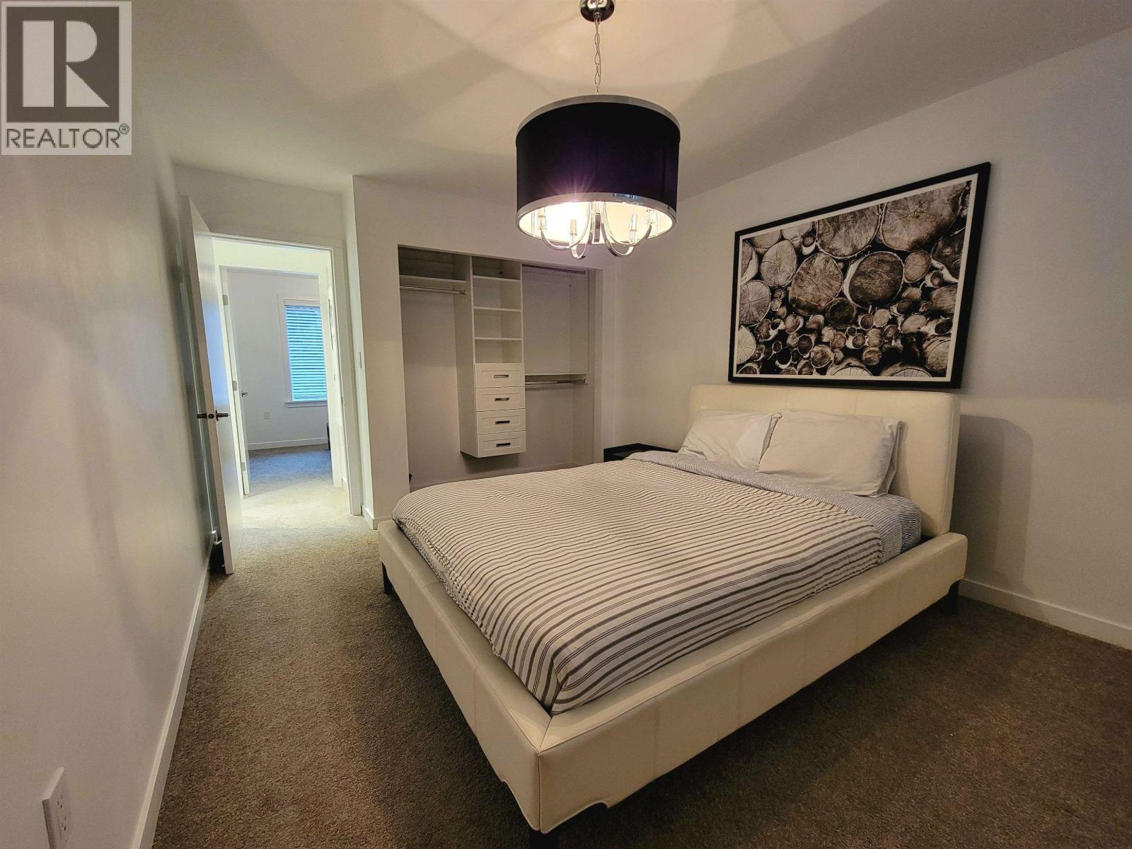 2568 THE BOULEVARD, Squamish