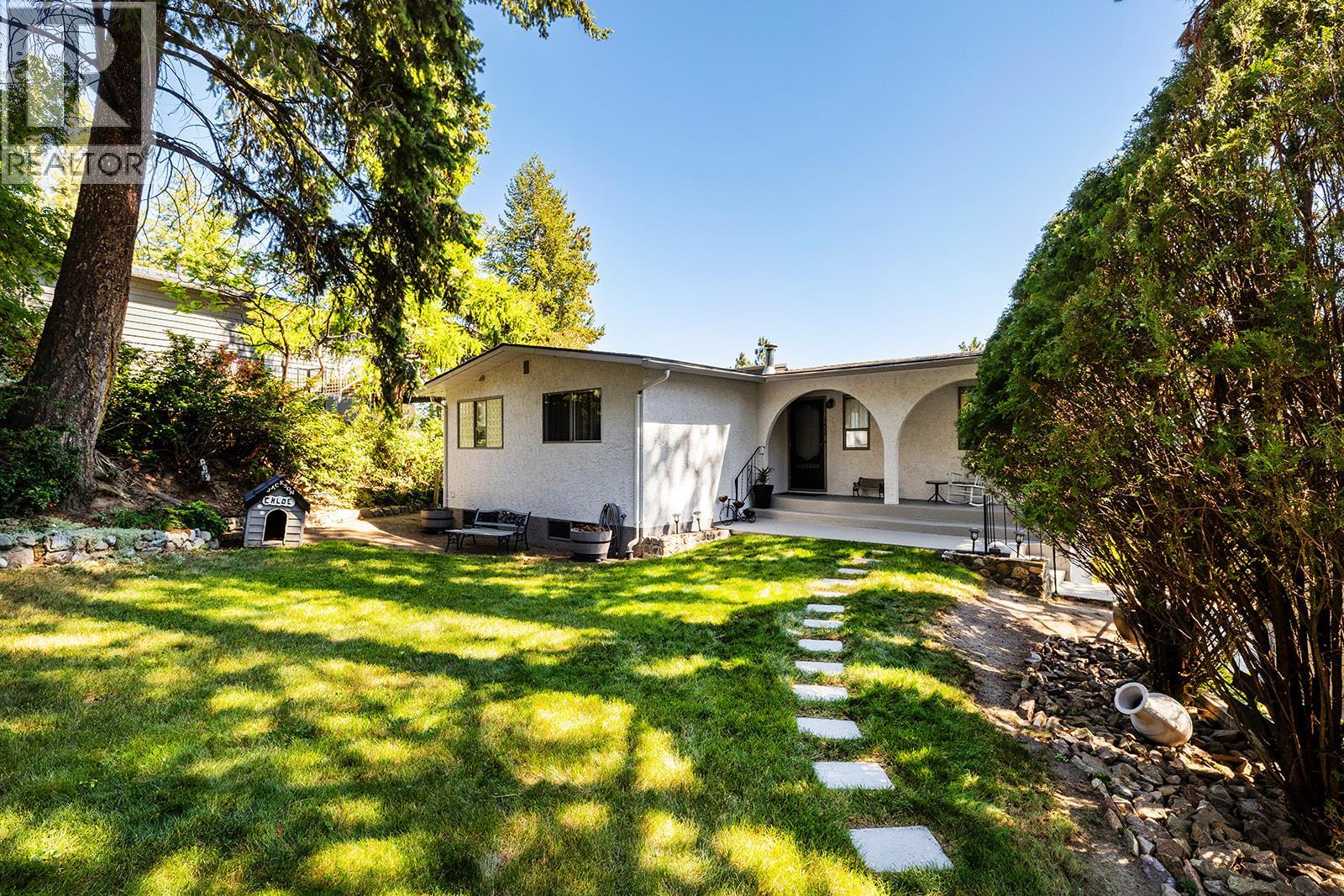  1459 Scott Crescent, West Kelowna