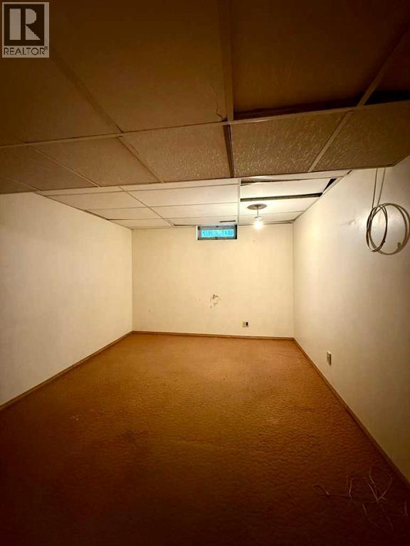 Single Family House for Sale in  Bradbury Drive SW Braeside Calgary 