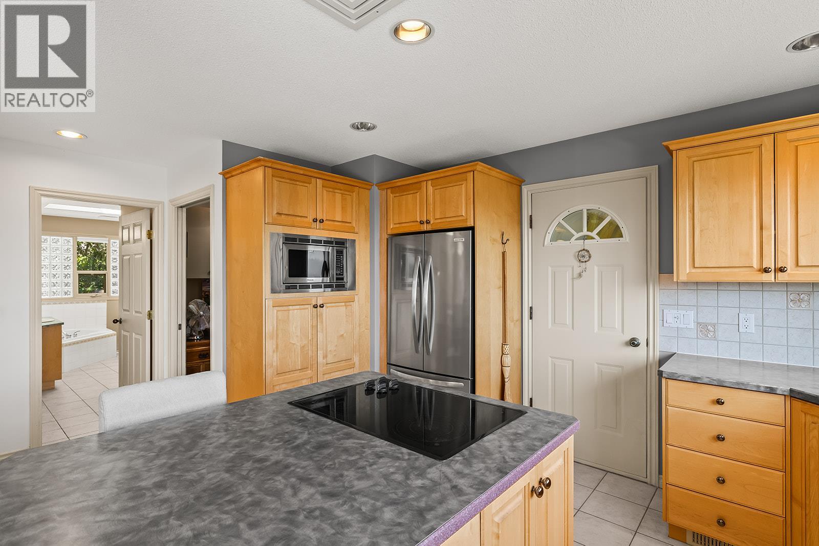  1459 Scott Crescent, West Kelowna