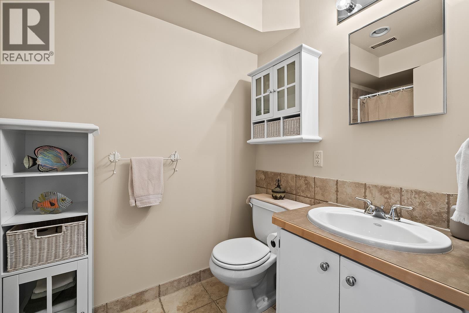  1459 Scott Crescent, West Kelowna