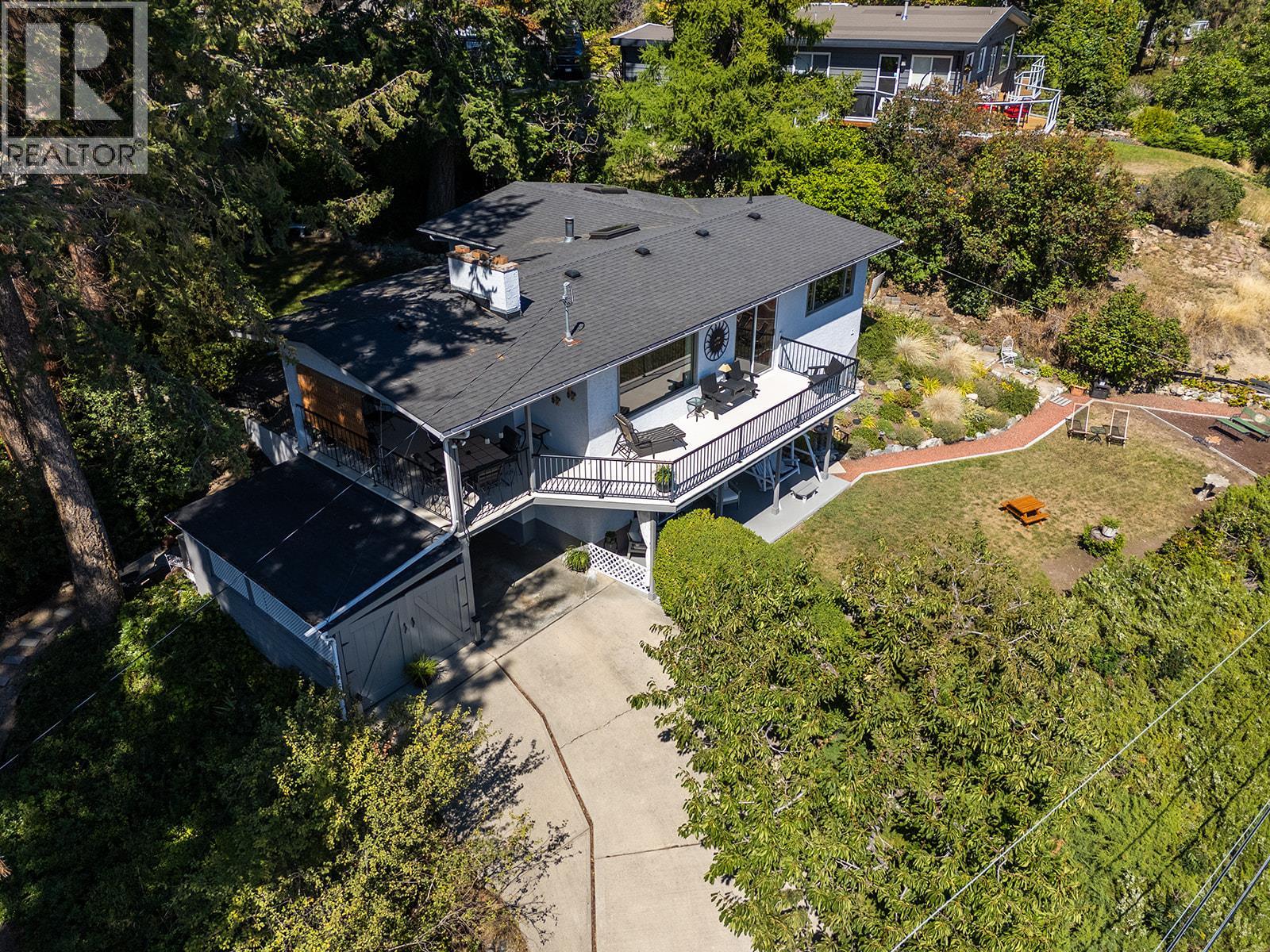  1459 Scott Crescent, West Kelowna