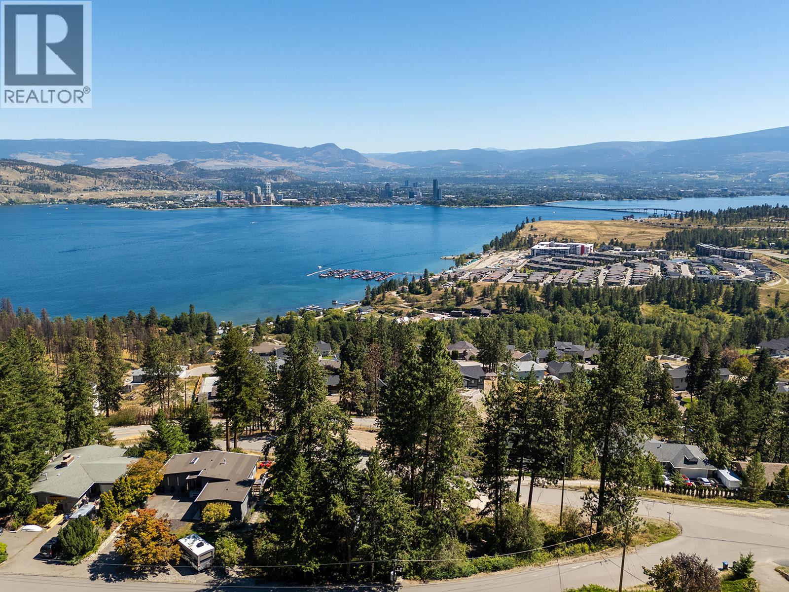 1459 Scott Crescent, West Kelowna