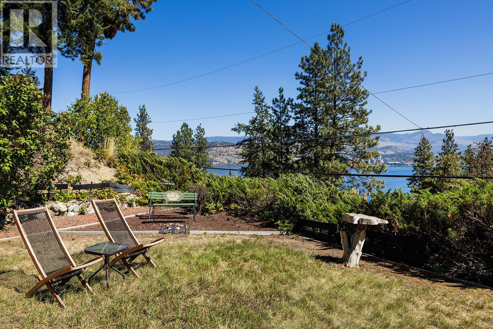  1459 Scott Crescent, West Kelowna