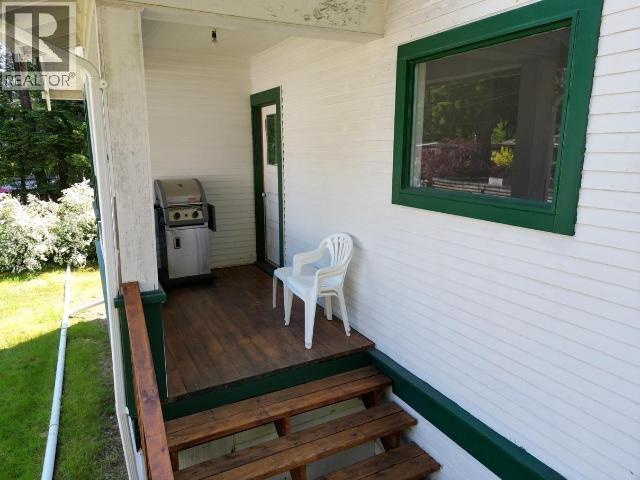 6237 LUND, Powell River