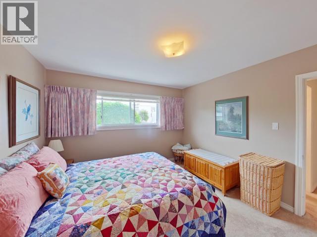 3926 MANITOBA AVE, Powell River