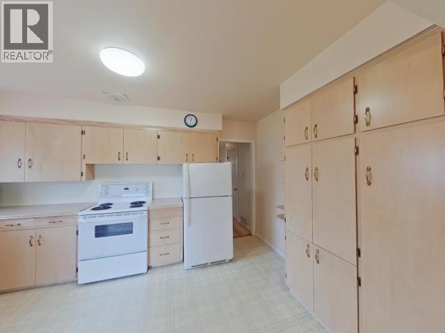 3926 MANITOBA AVE, Powell River