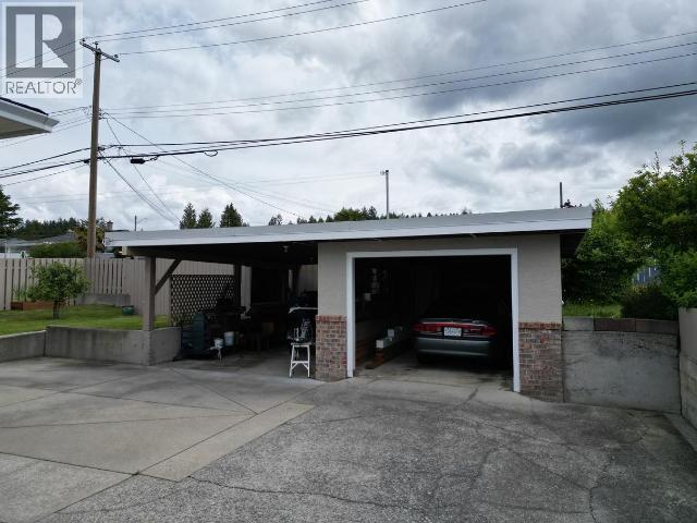 3926 MANITOBA AVE, Powell River