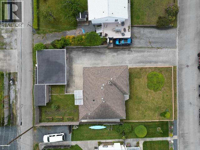 3926 MANITOBA AVE, Powell River