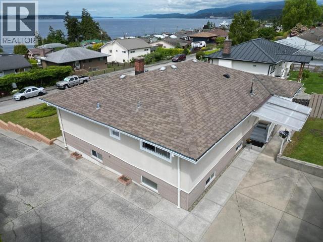 3926 MANITOBA AVE, Powell River