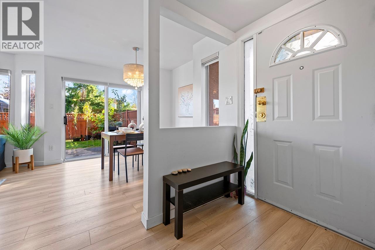 #1-7231 MOFFATT Road, Richmond