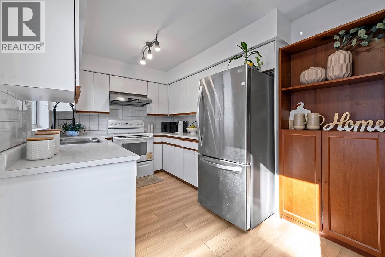 #1-7231 MOFFATT Road, Richmond