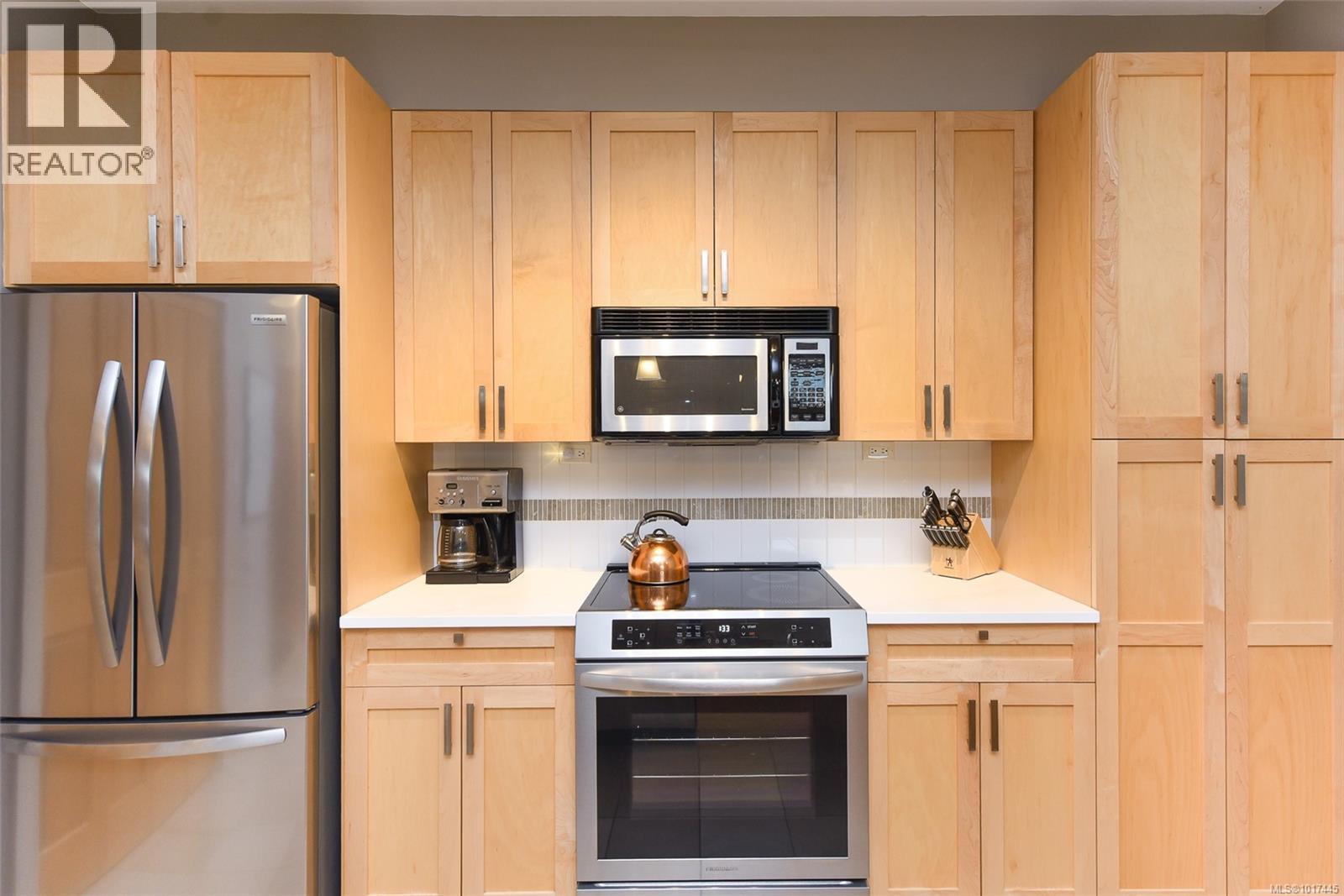 142 2300 Mansfield Dr, Courtenay