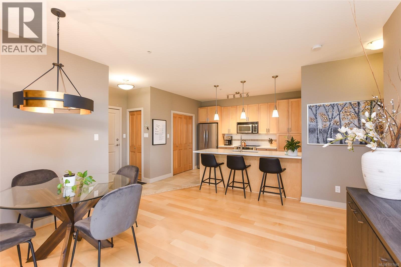 142 2300 Mansfield Dr, Courtenay