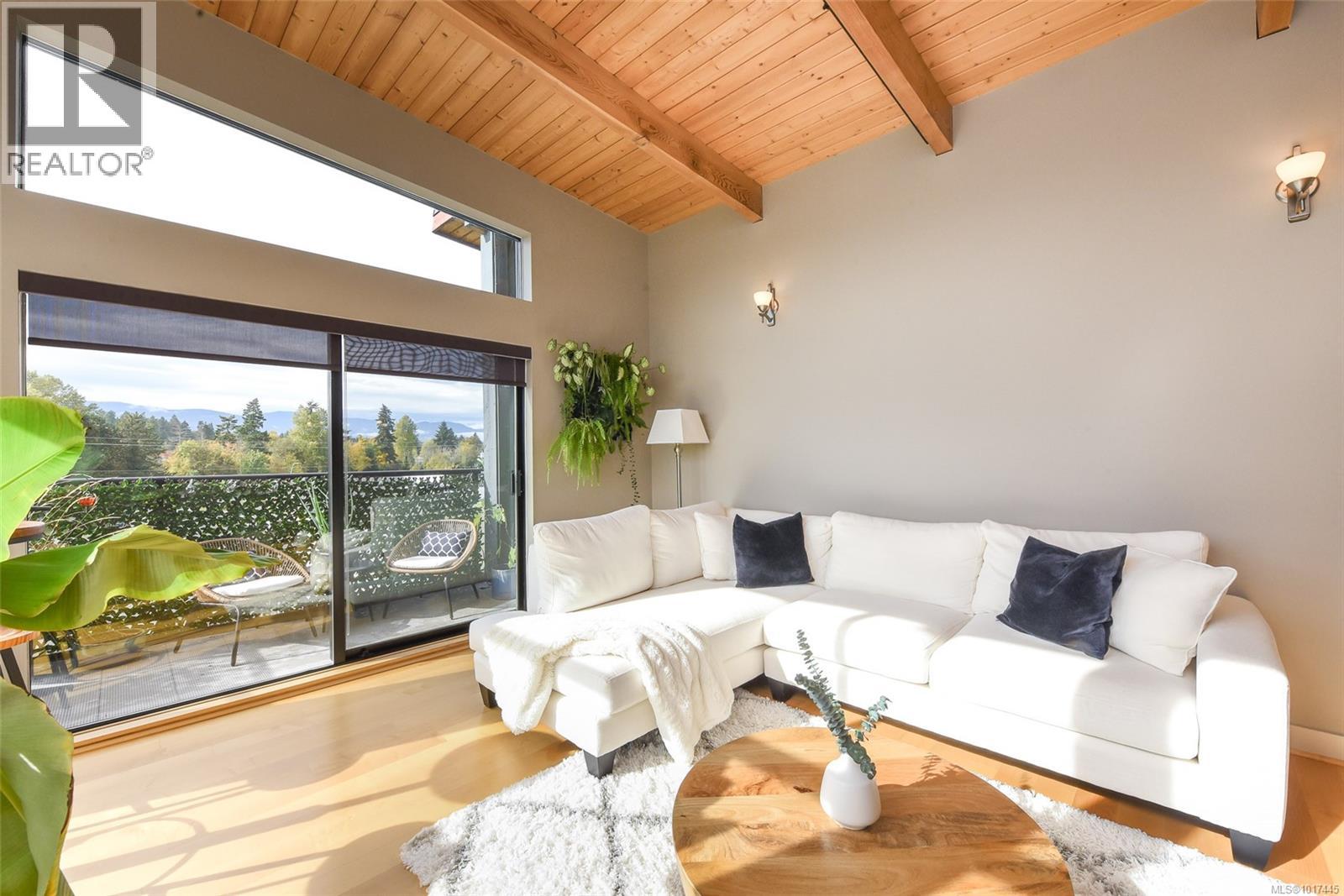 142 2300 Mansfield Dr, Courtenay