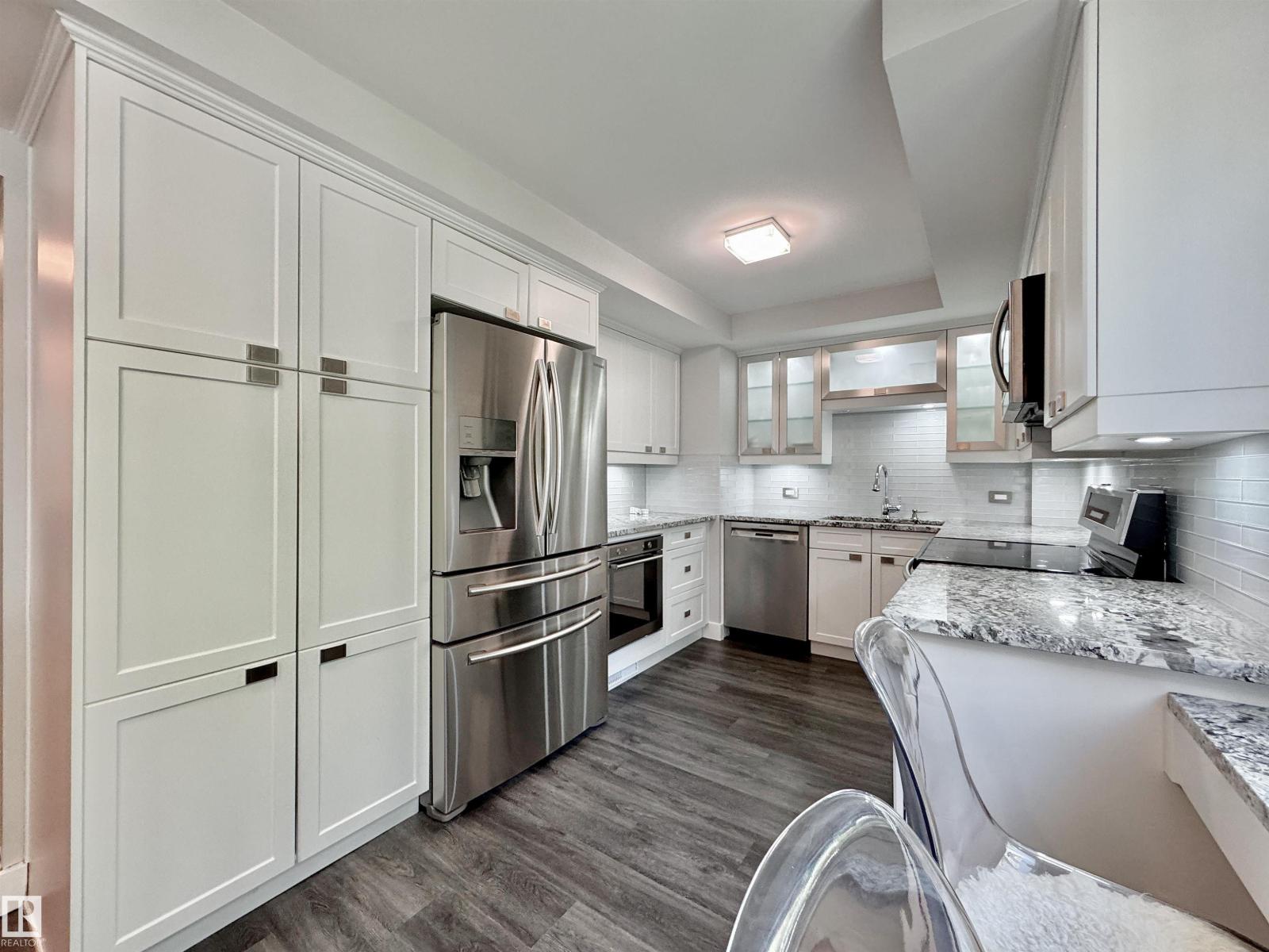 #201 10010 119 ST NW NW, Edmonton