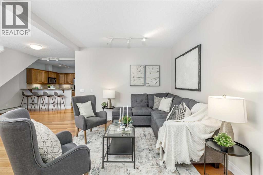 Single Family House Multi-level for Sale in   Tuscany Boulevard NW Tuscany Calgary 