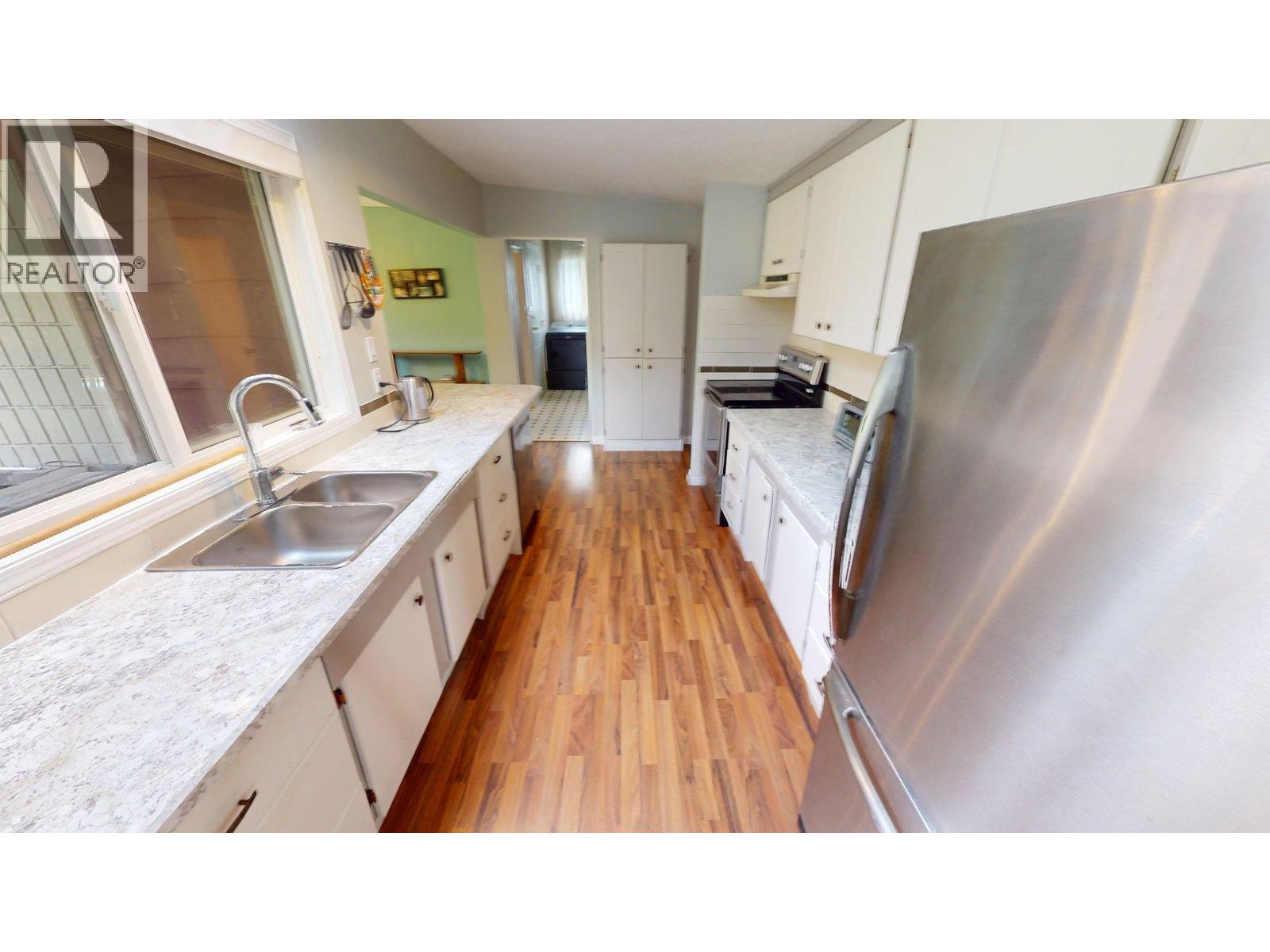 339 Birch Street, Chase