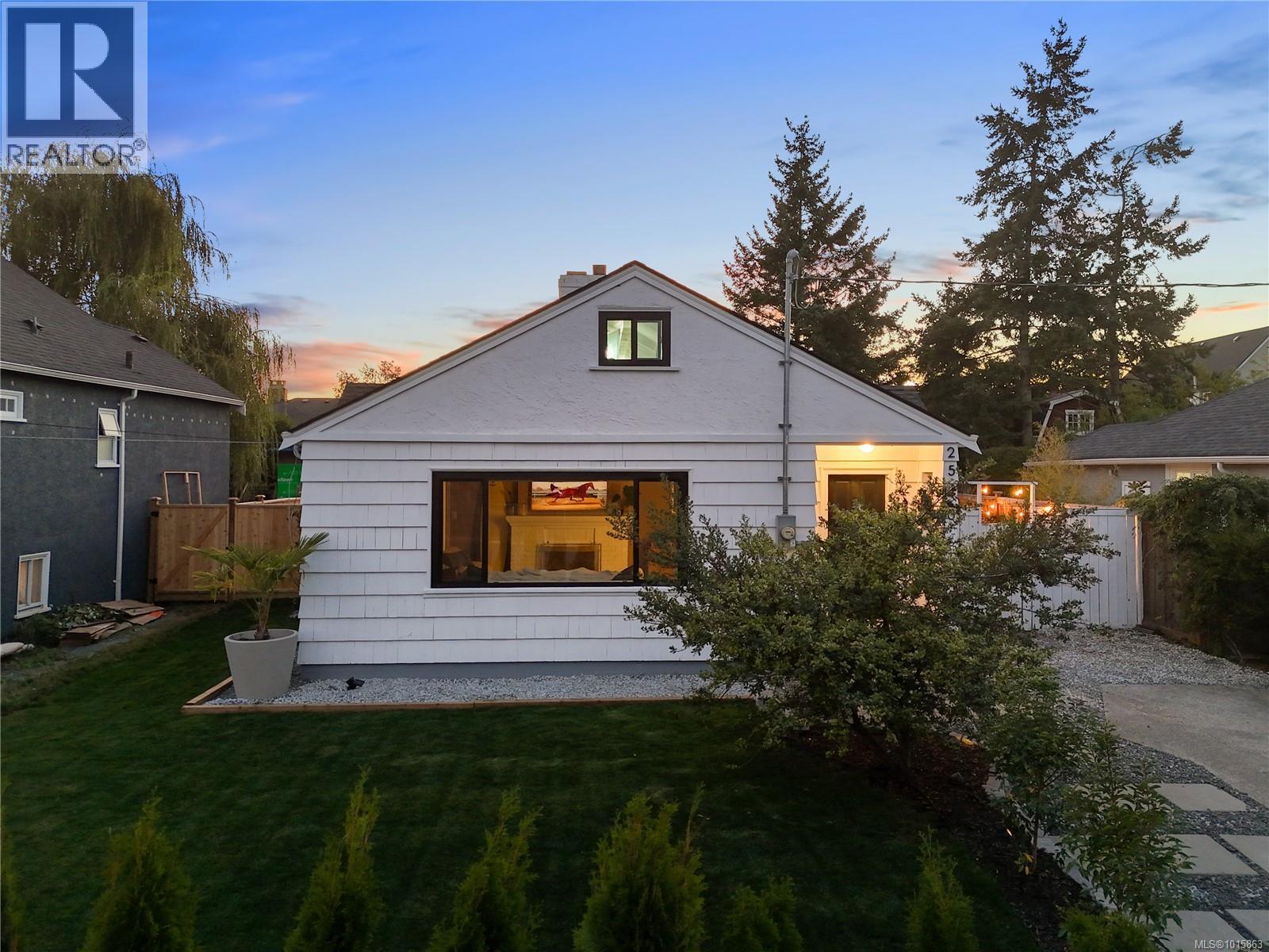  2540 Blackwood Street, Victoria