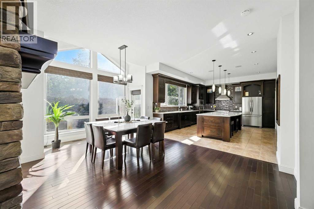 Single Family House for Sale in  Posthill Drive SW Springbank Hill Calgary 