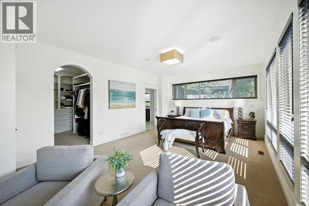 Single Family House for Sale in  Posthill Drive SW Springbank Hill Calgary 