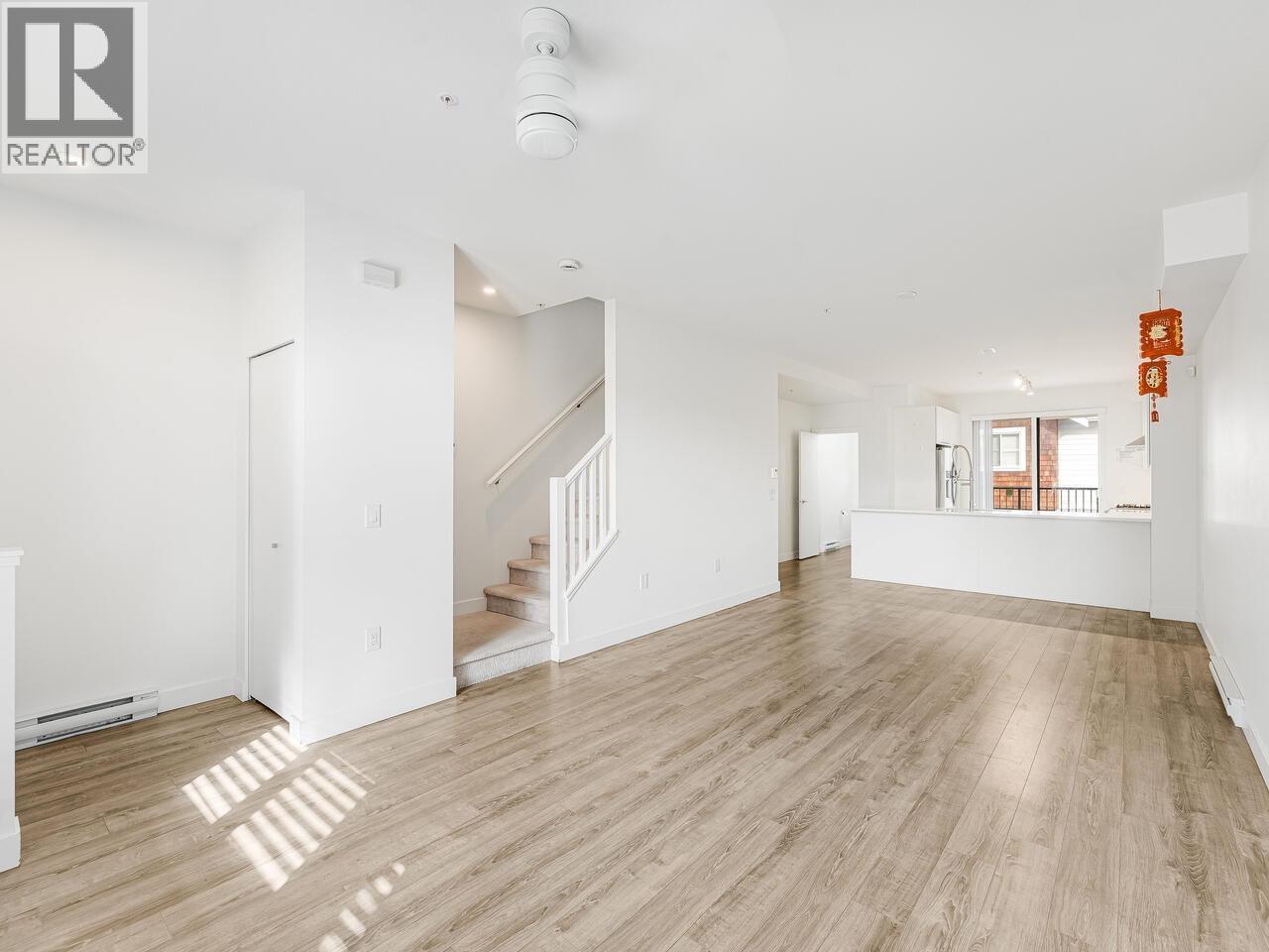 6 2145 PRAIRIE AVENUE, Port Coquitlam