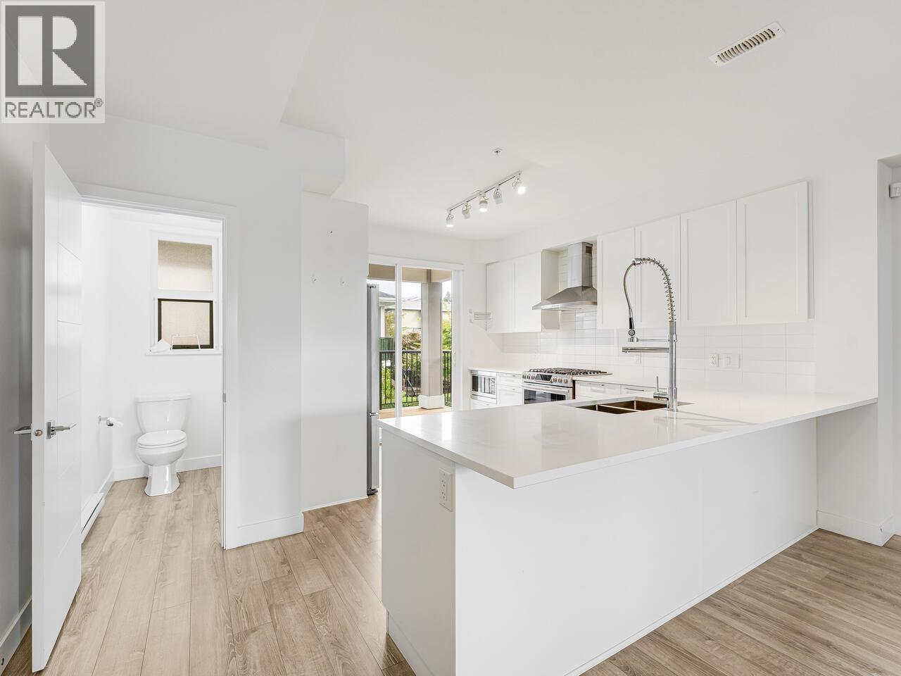 6 2145 PRAIRIE AVENUE, Port Coquitlam