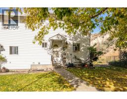 118 3004 South Main Street, Penticton