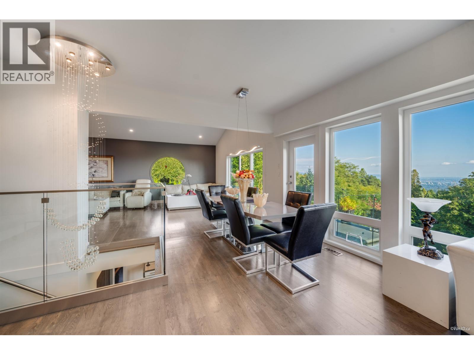 1135 GROVELAND COURT, West Vancouver