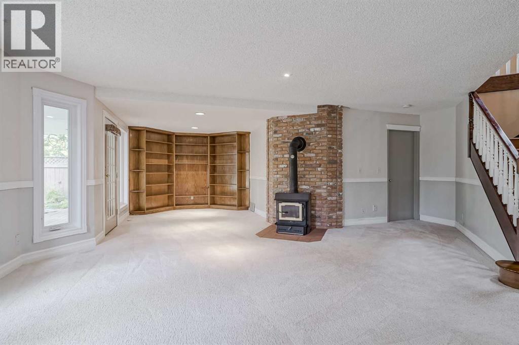 Single Family House Bungalow for Sale in  Hawkview Manor Place NW Hawkwood Calgary 