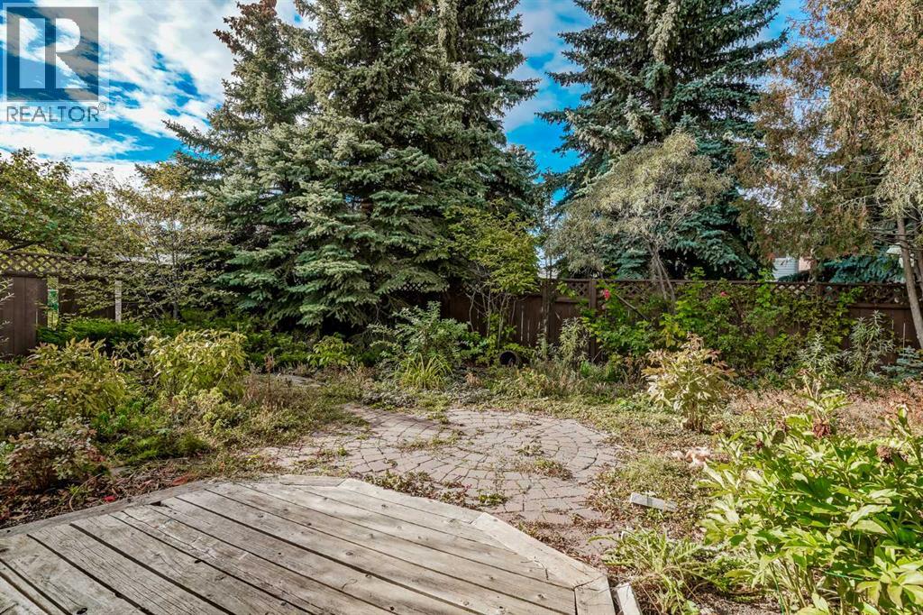 Single Family House Bungalow for Sale in  Hawkview Manor Place NW Hawkwood Calgary 