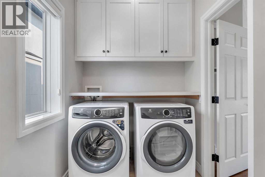 Single Family House for Sale in  Coral Reef Manor NE Coral Springs Calgary 