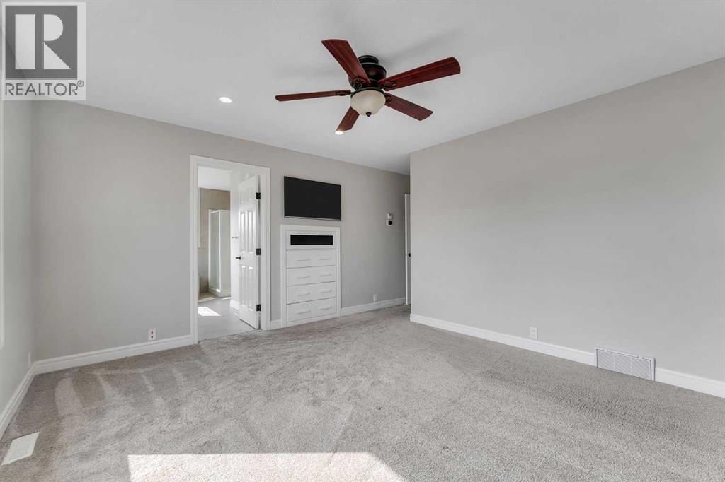 Single Family House for Sale in  Coral Reef Manor NE Coral Springs Calgary 