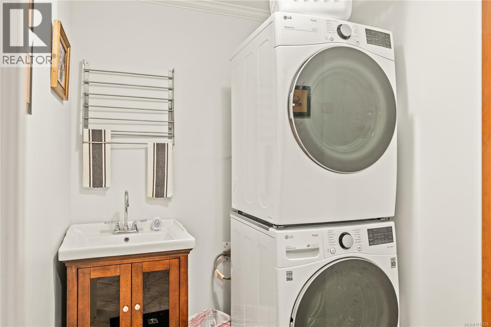 1811 Oyster Way, Gabriola Island