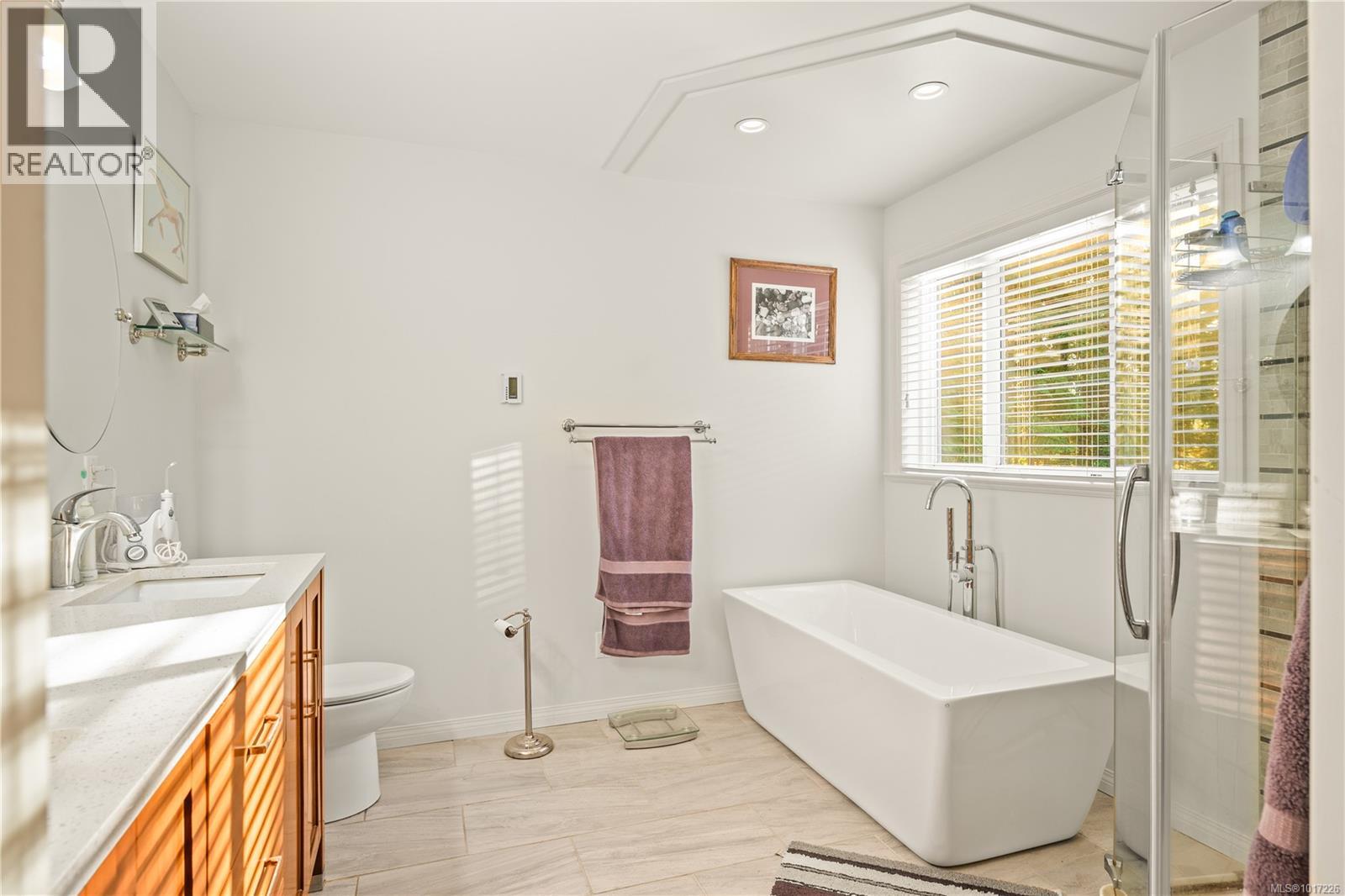 1811 Oyster Way, Gabriola Island