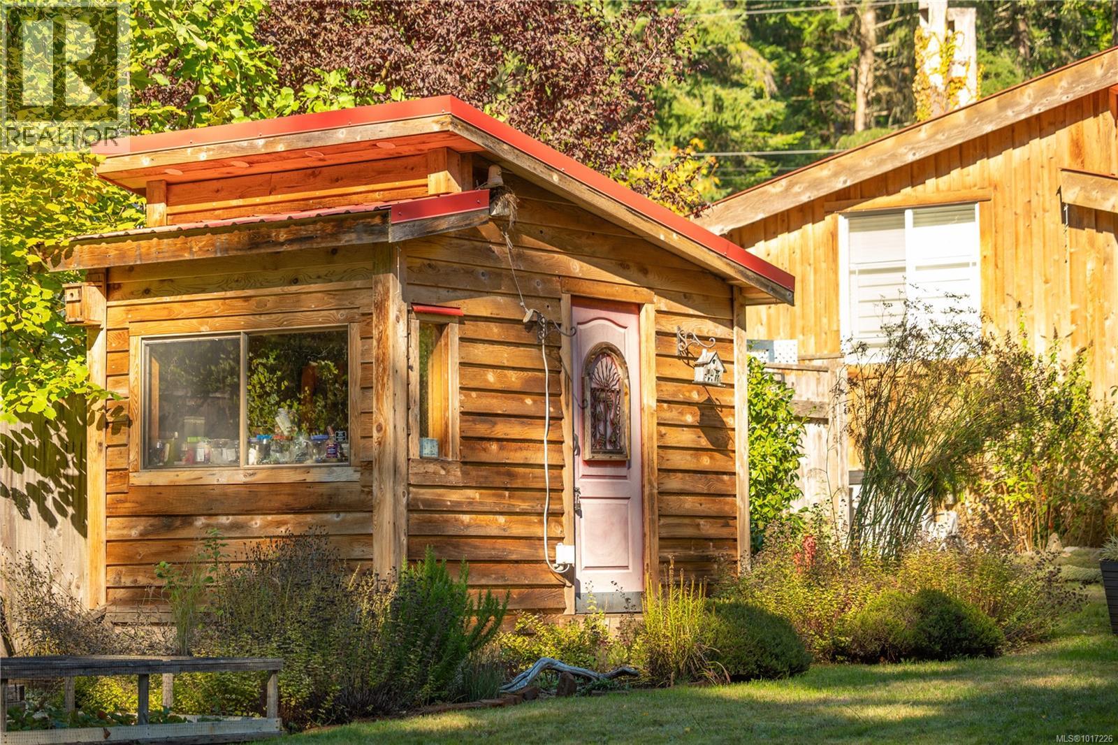 1811 Oyster Way, Gabriola Island