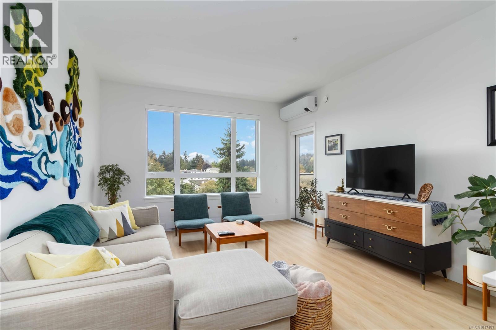 433 920 Reunion Avenue, Langford