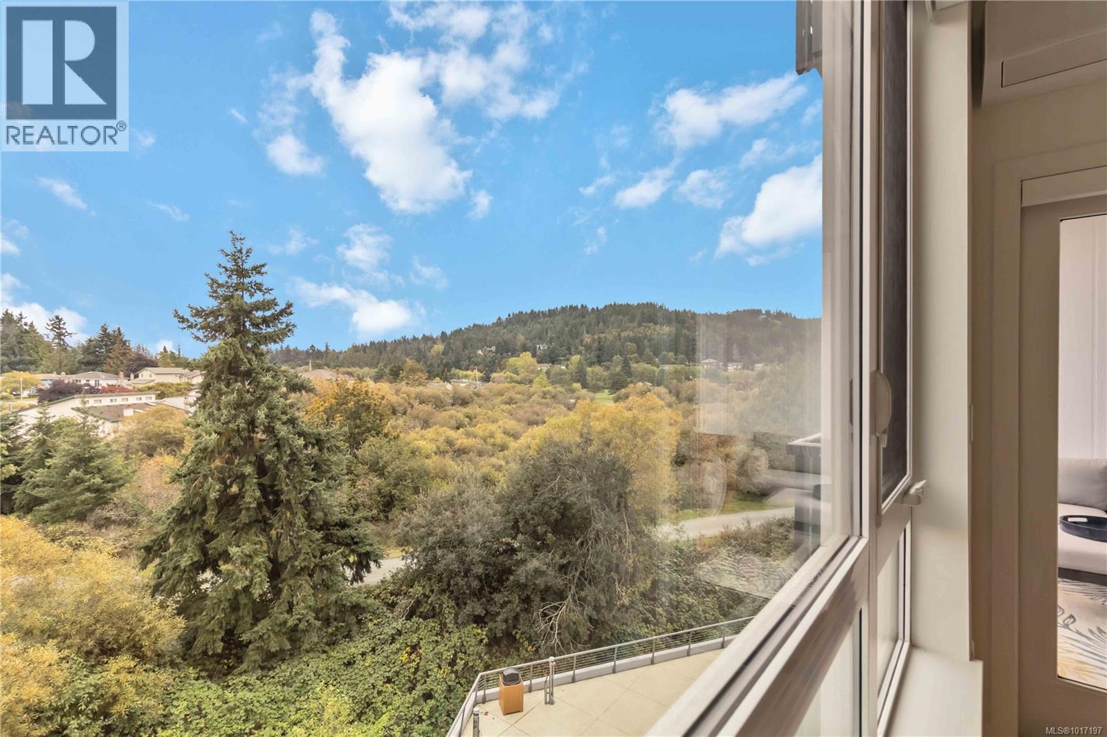 433 920 Reunion Avenue, Langford