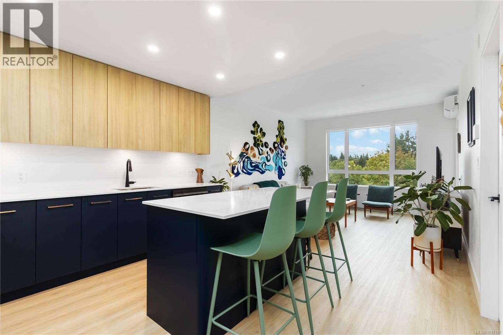 433 920 Reunion Avenue, Langford