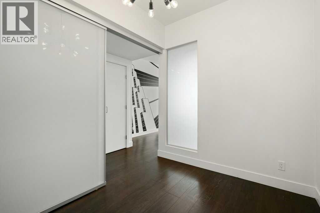 Single Family House Loft for Sale in    Street SW Beltline Calgary 