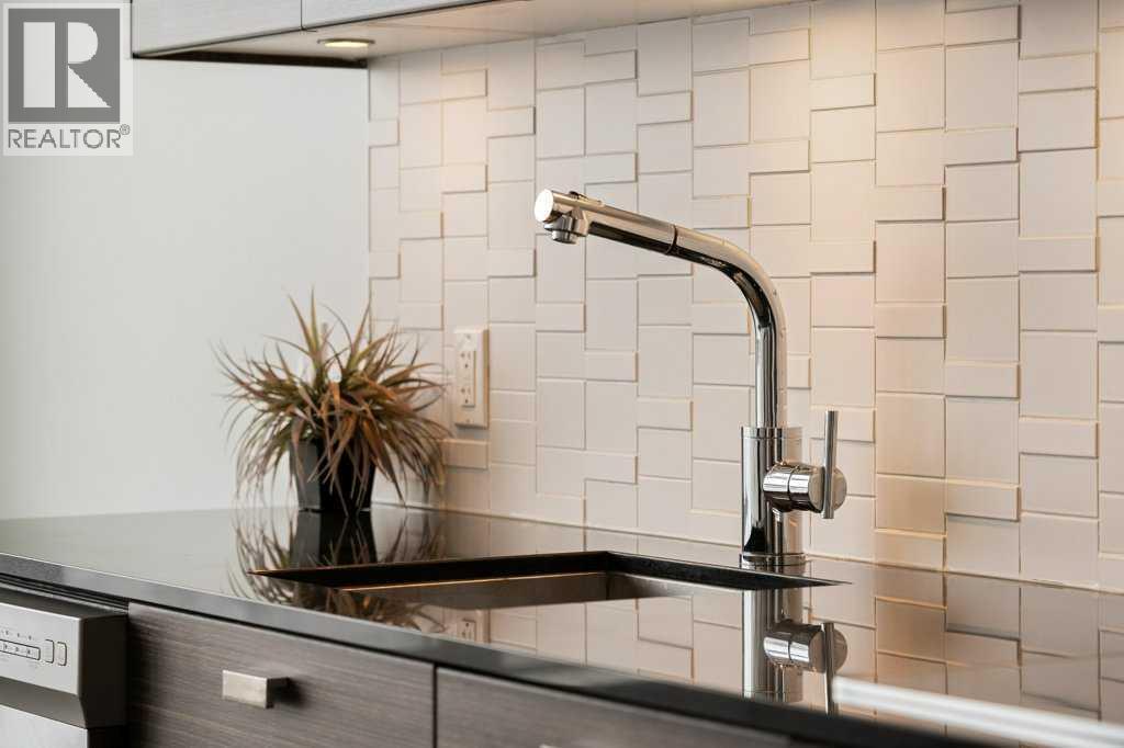 Single Family House Loft for Sale in    Street SW Beltline Calgary 