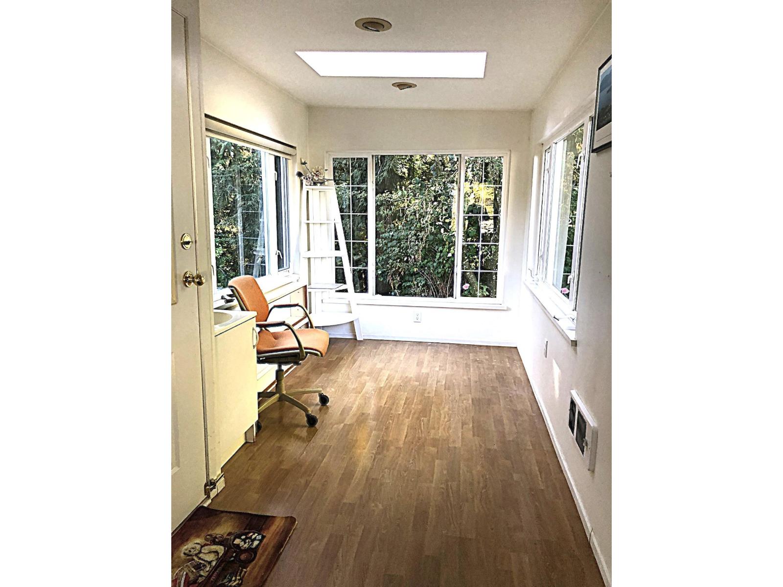 9437 DAWSON, Delta
